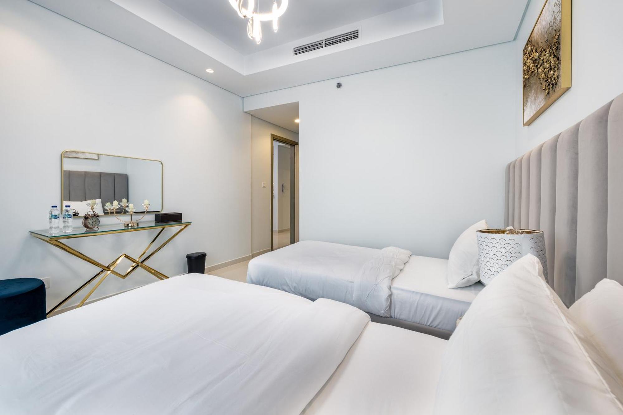 Aliving Luxe 2Br With Burj Khalifa View Infinity Pool Midtown-4704 Διαμέρισμα Ντουμπάι Εξωτερικό φωτογραφία